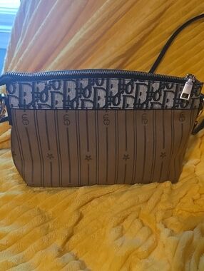 Designer-Style Brown and Black Crossbody Bag